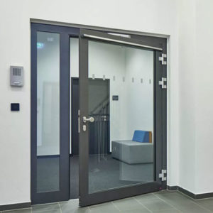 Противопожарная дверь EI 90 / серия FRM7210